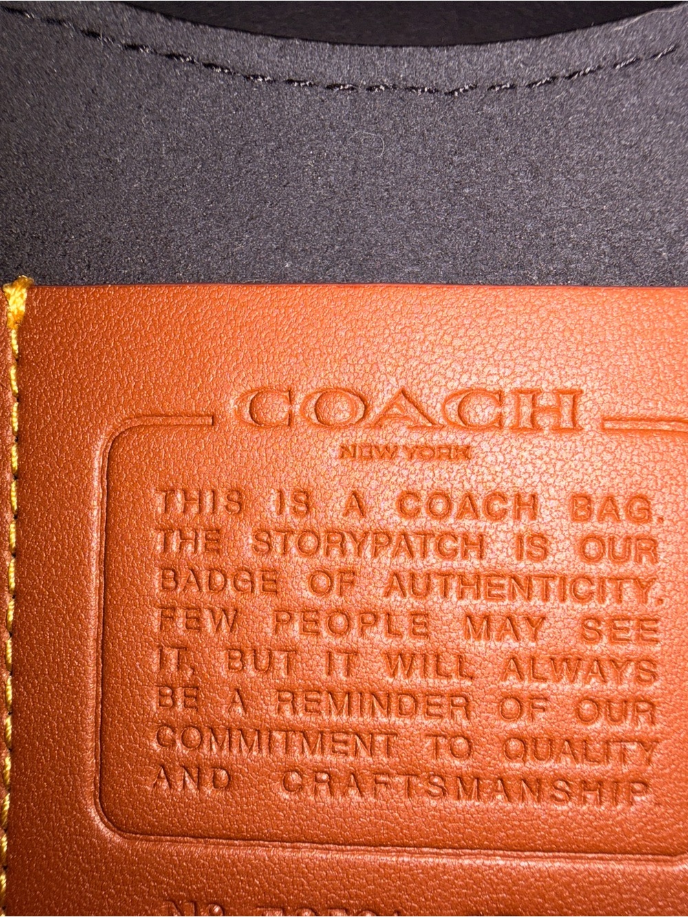 Coach Chained Soft Tabby - Picture 14 of 16